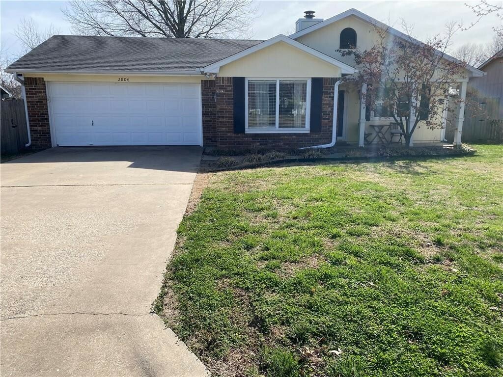 2806 W Beech Street  Rogers AR 72756 photo