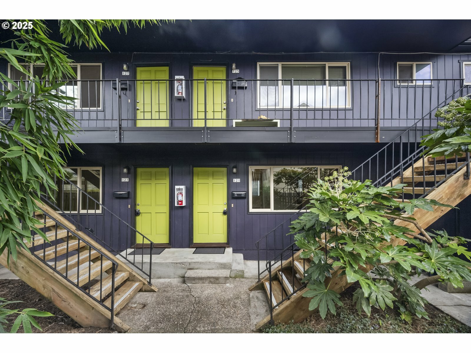 121 SE 30th Pl  Portland OR 97214 photo