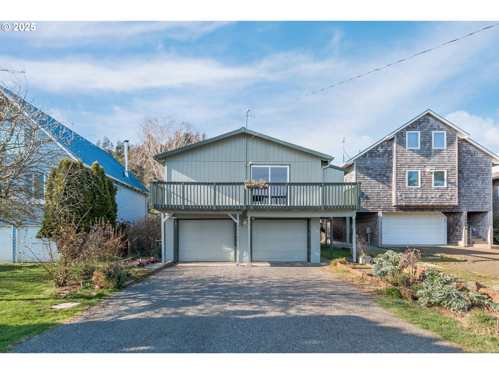 Property Photo: 34100 Brooten Rd OR 97135