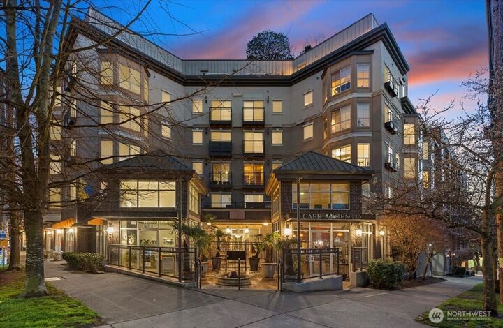 Property Photo: 1125 E Olive Street 304 WA 98122