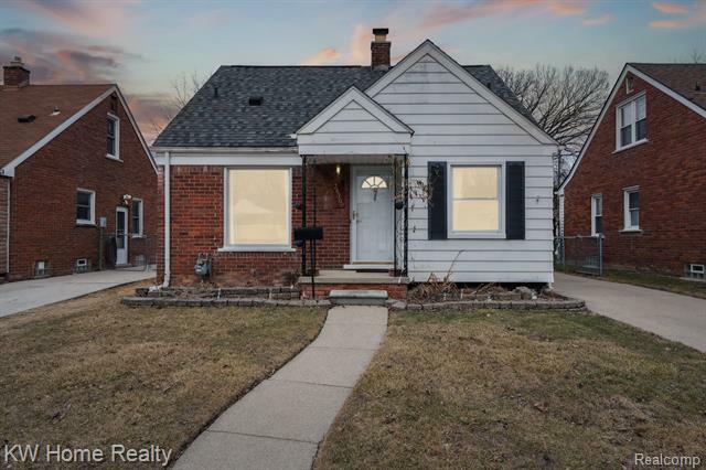 Property Photo:  24360 Ross Street  MI 48124 