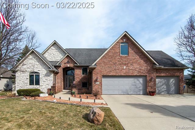 Property Photo: 5271 Wyndemere Square MI 48473