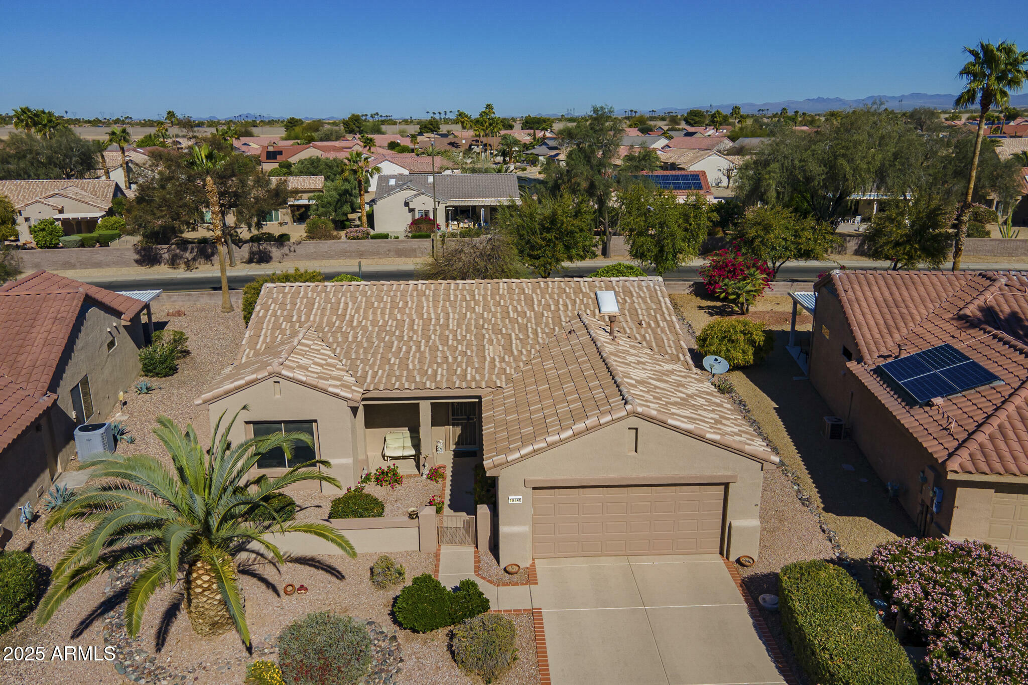 Property Photo:  19746 N Wind Rose Way  AZ 85374 