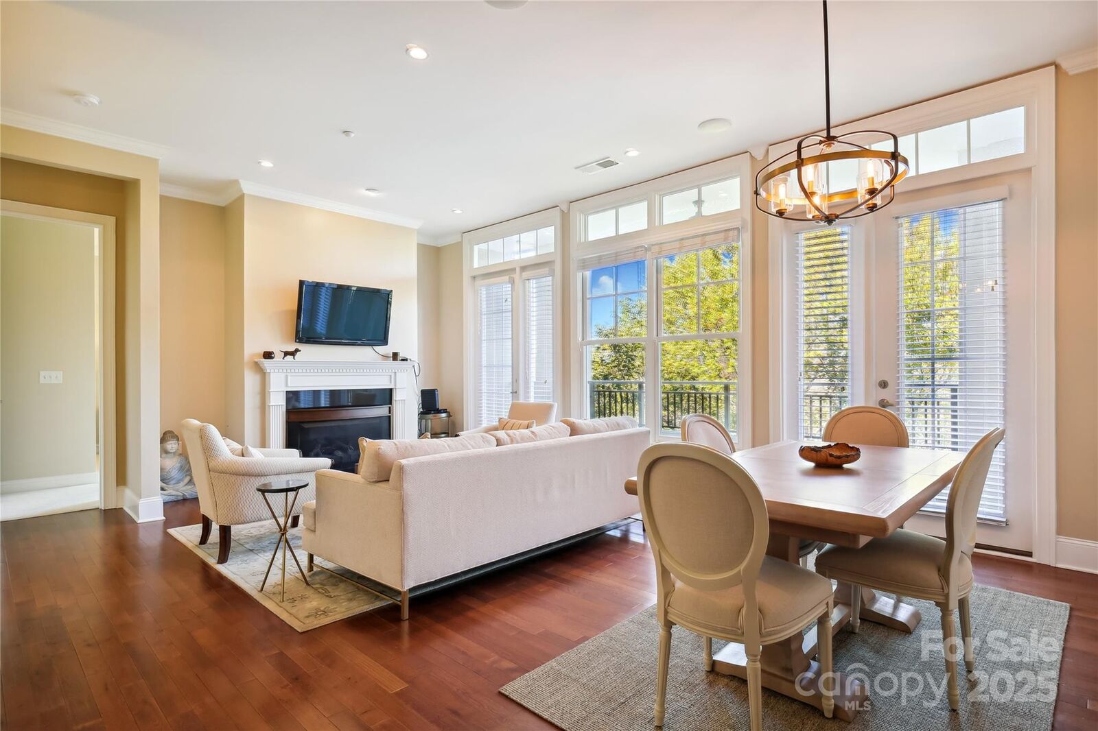Property Photo: 5425 Closeburn Road 309 NC 28210