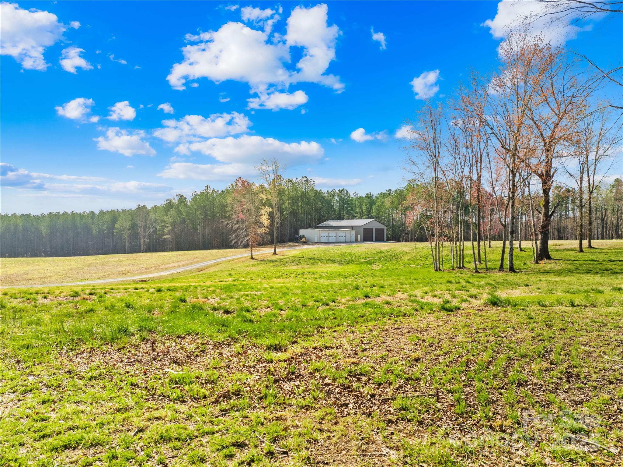Property Photo: 164 Linderman Lake Lane NC 28086