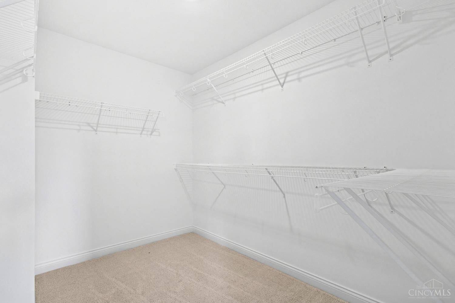 Property Photo:  5560 Timberhill Drive  OH 45011 