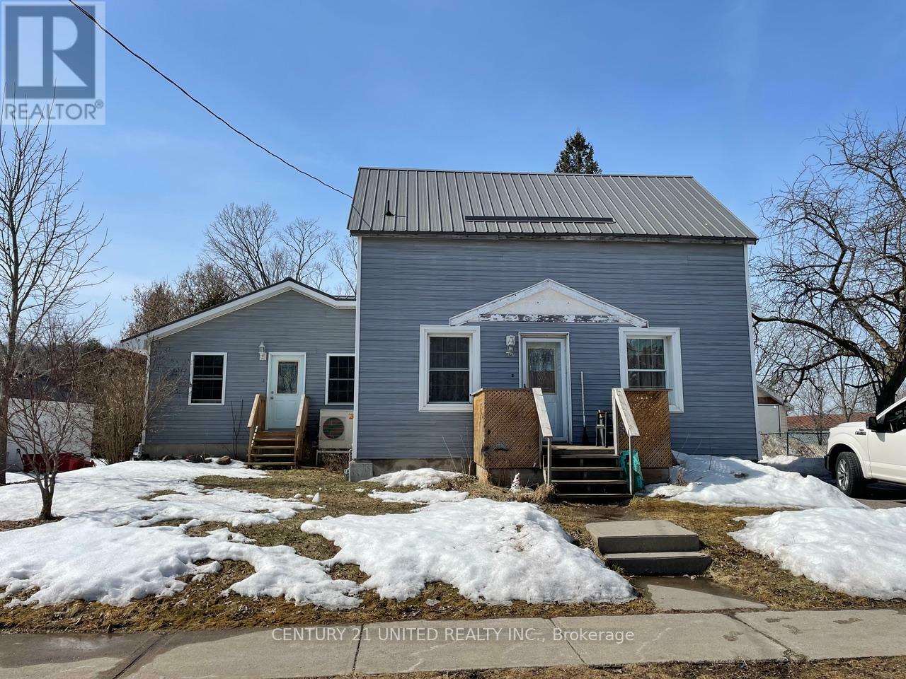 128 Centre Street  Trent Hills (Campbellford) ON K0L 1L0 photo