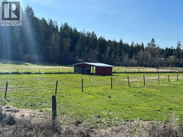 Photo de la propriété:  2802 Lower Wynndel Road  BC V0B 1G8 