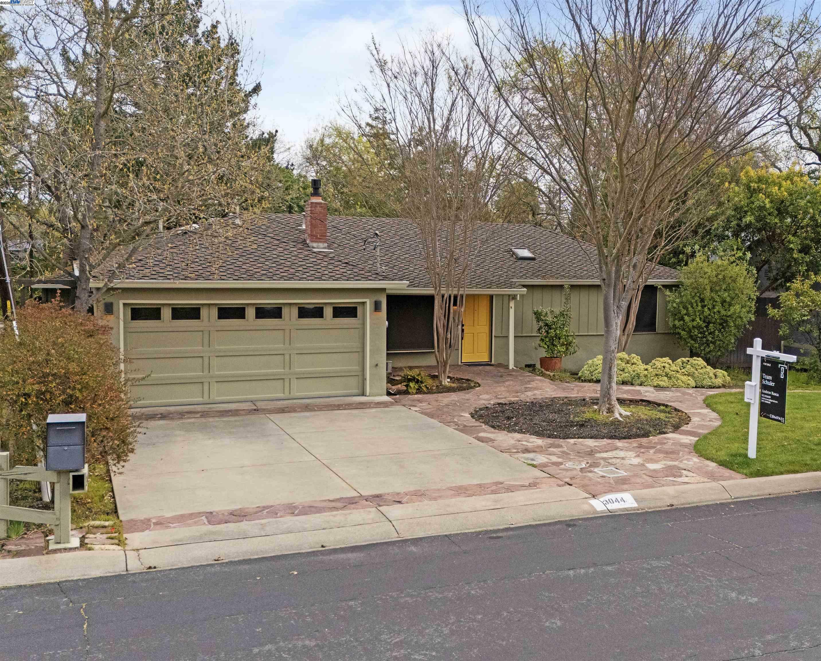 3044 Vessing Rd  Pleasant Hill CA 94523 photo