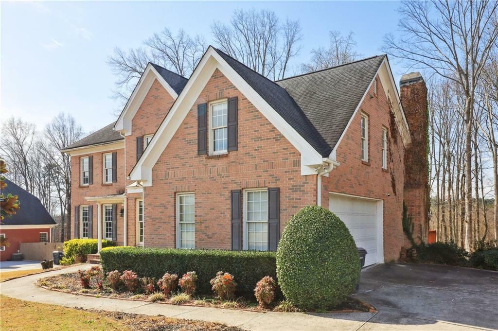 Property Photo: 918 Edgewater Drive GA 30052