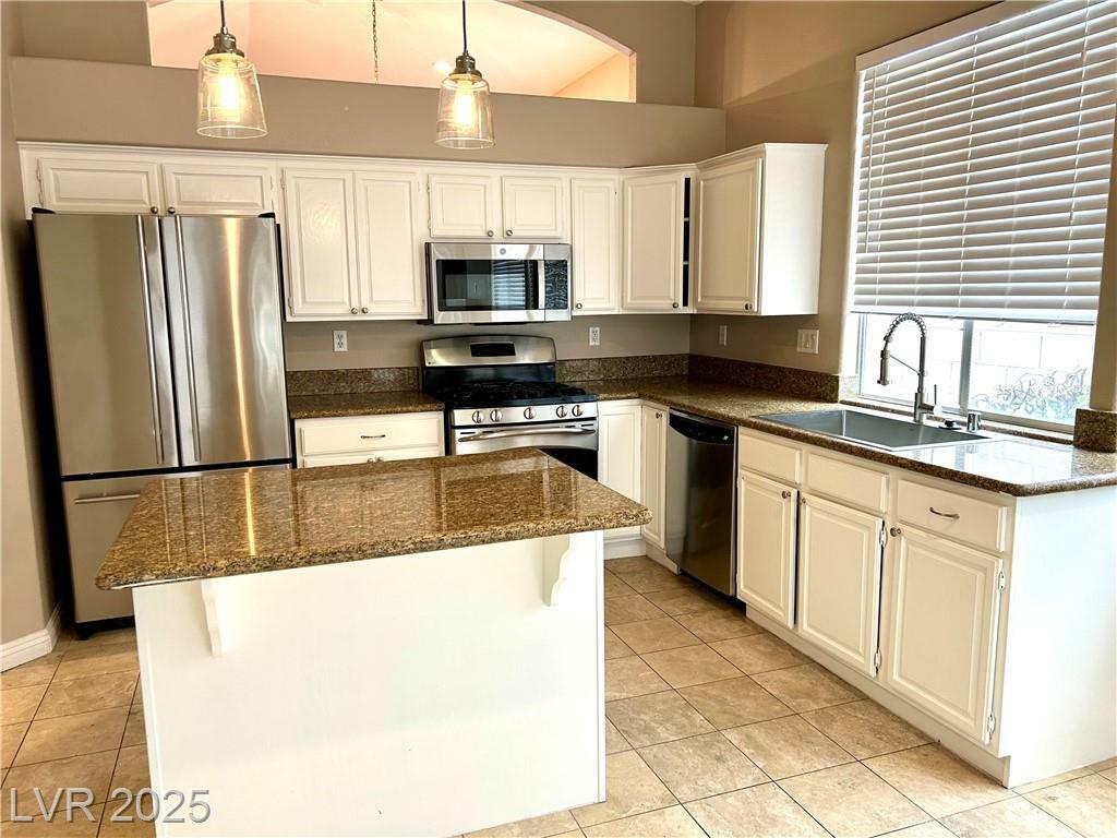 Property Photo: 9737 Derbyhill Circle NV 89117