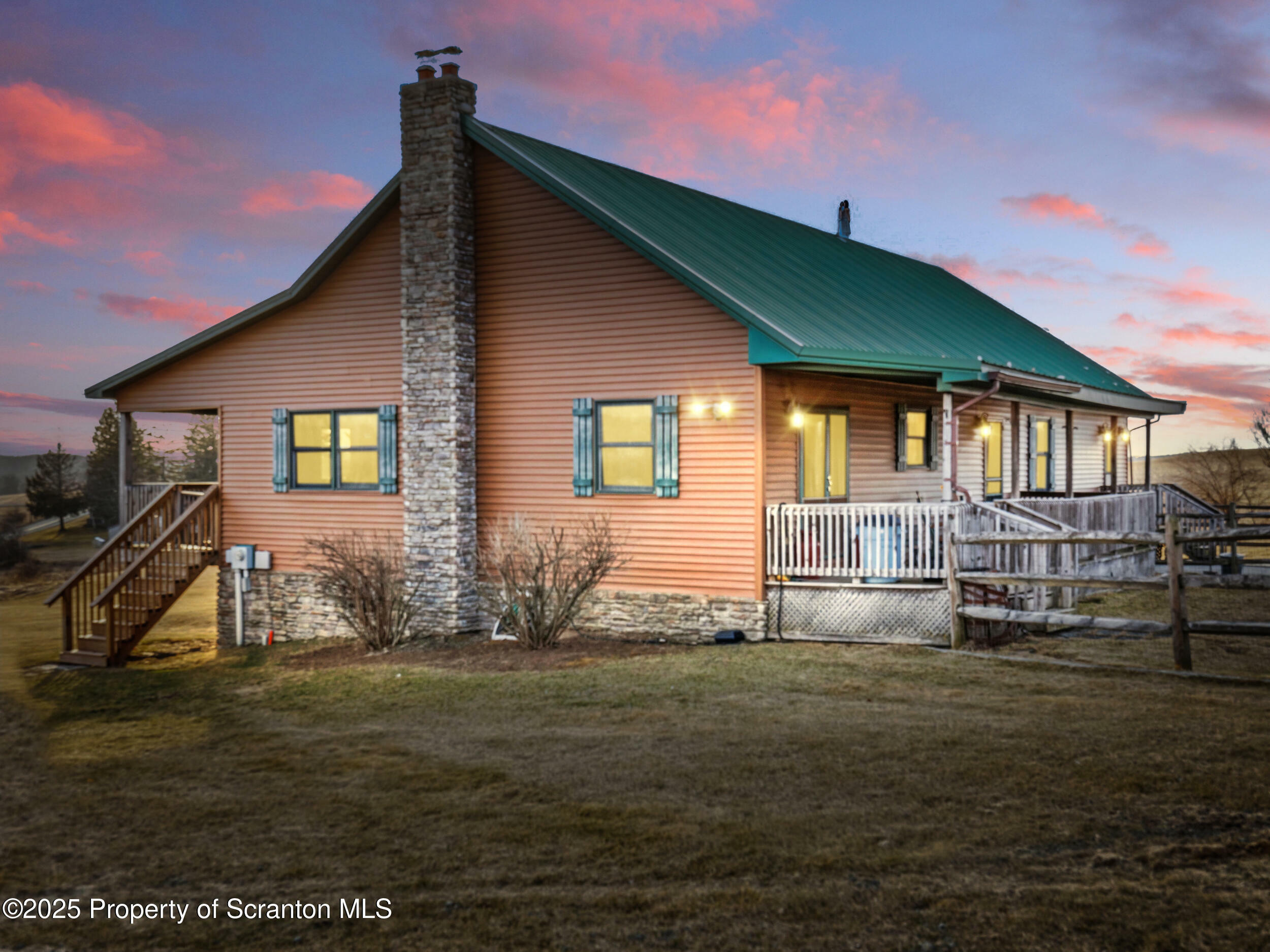 Property Photo: 2963 SR 3004 PA 18630