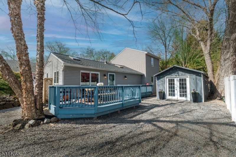 8 Washington St  Frenchtown Boro NJ 08825 photo
