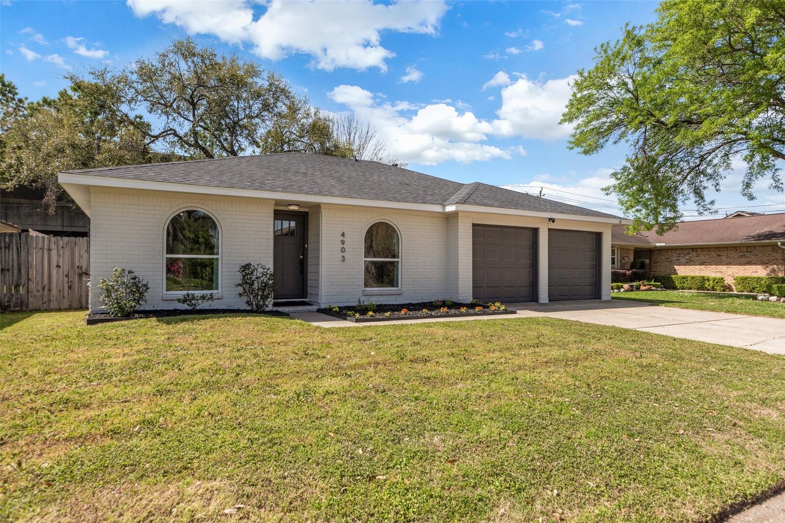 Property Photo:  4903 Northrup Drive  TX 77092 