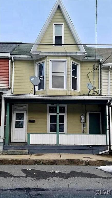 Property Photo:  515 N Railroad Street  PA 18252 