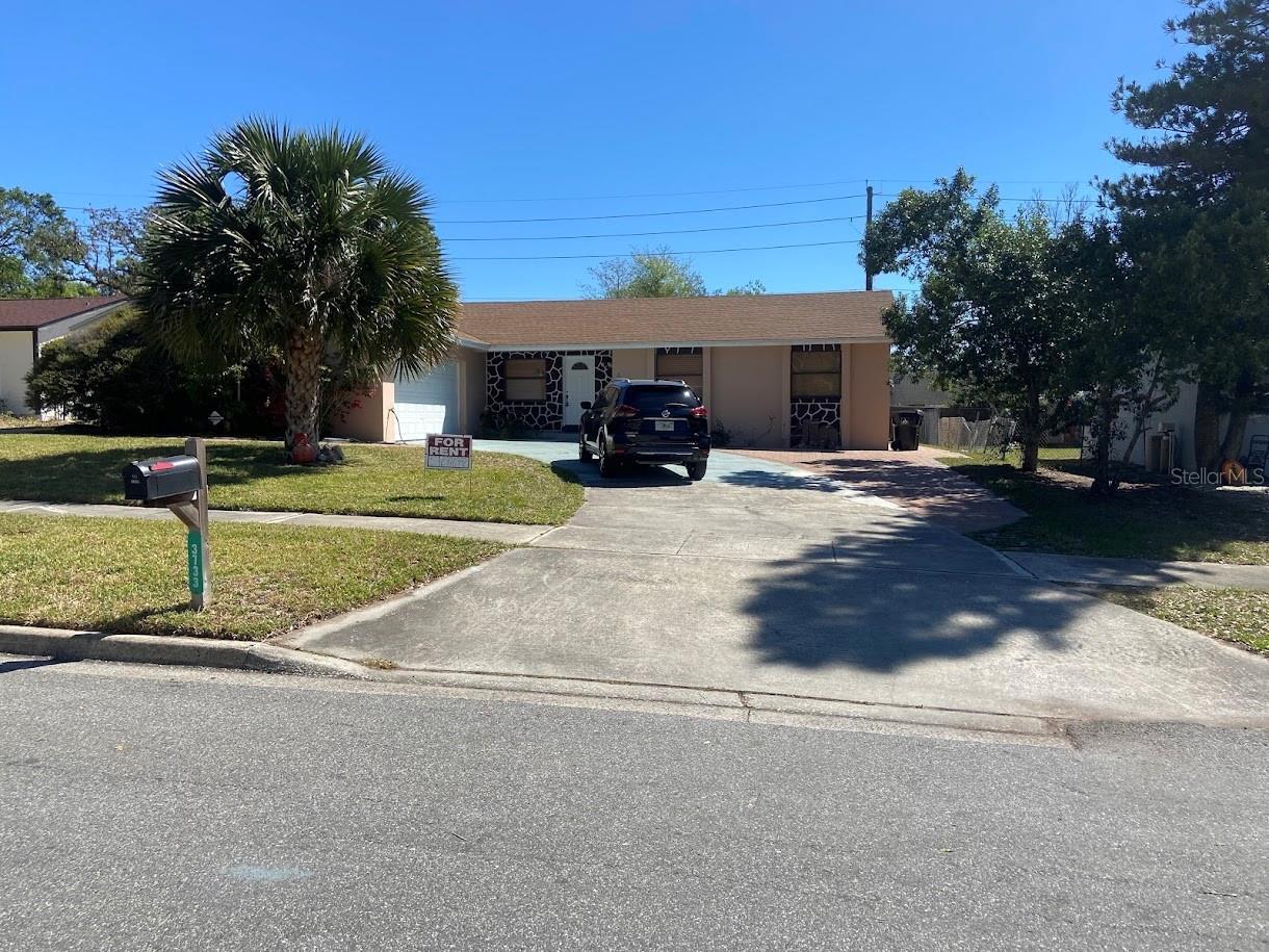 Property Photo: 3733 Kitty Hawk Avenue FL 32808
