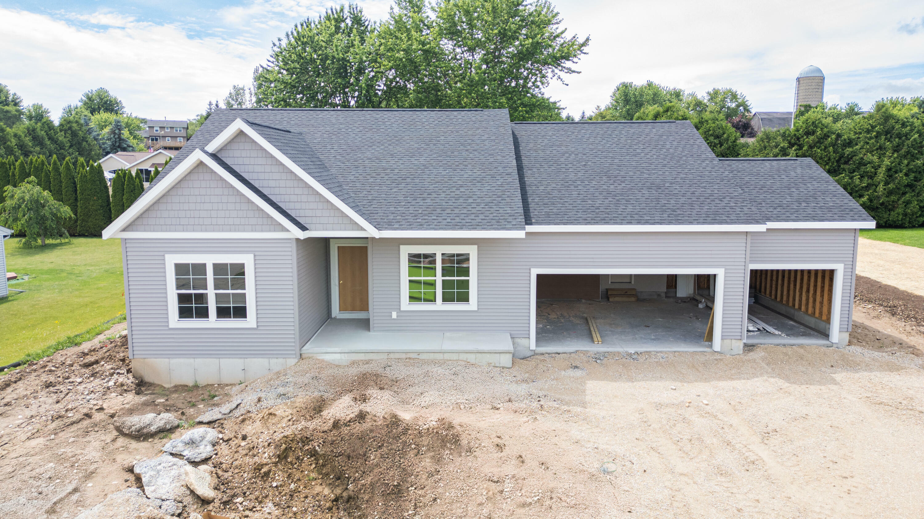 406 Valley Dr  Theresa WI 53091 photo