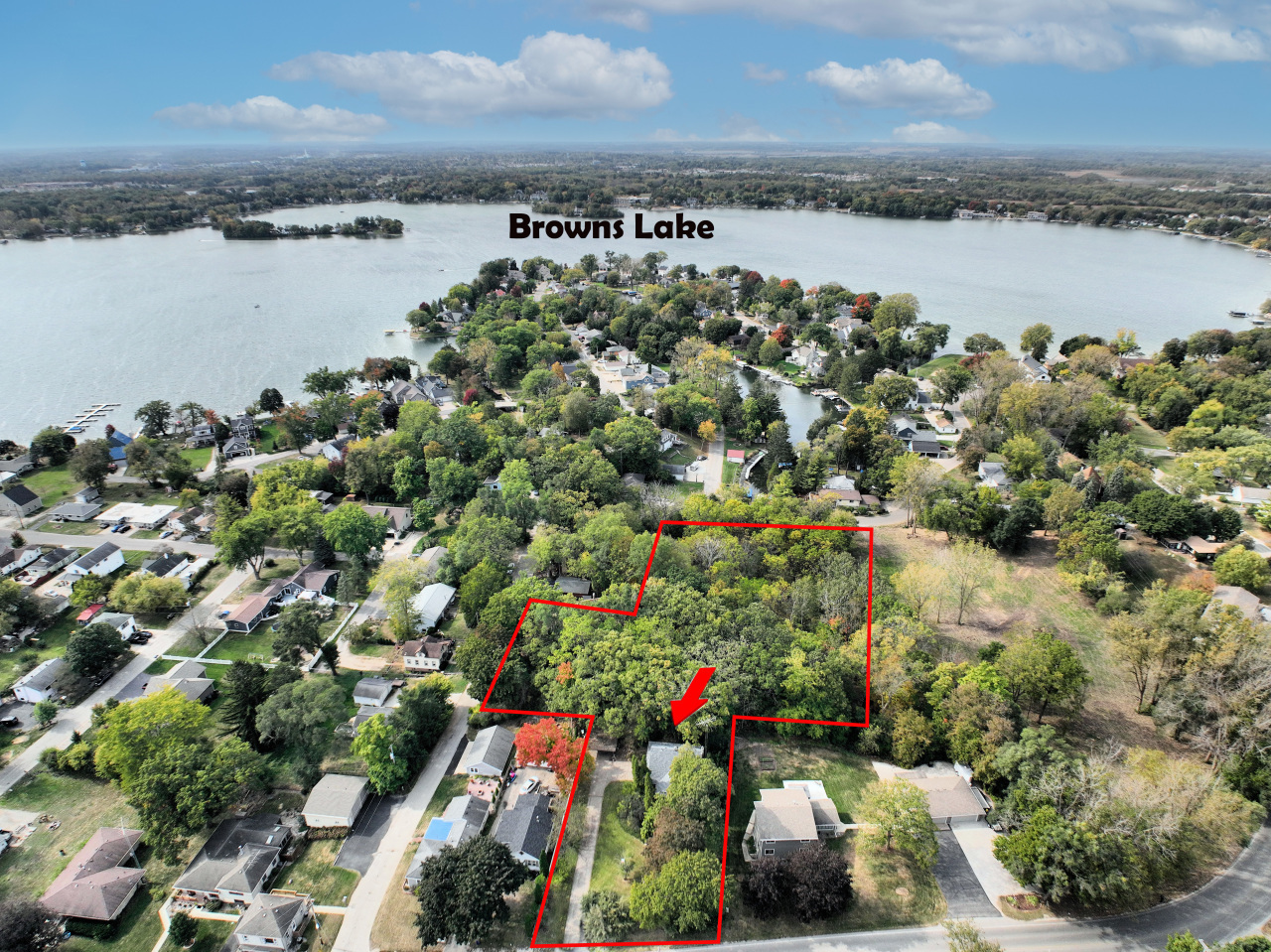 Property Photo: 2810 Fischer Dr WI 53105