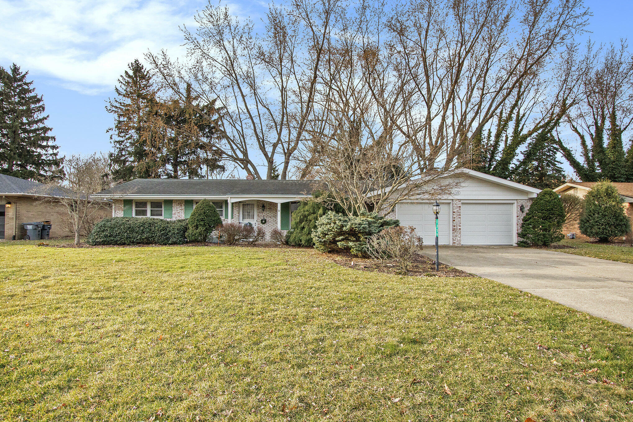 1356 N Manor Drive  St. Joseph MI 49085 photo