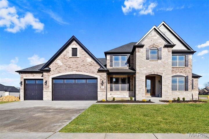 Property Photo: 1 Canebrake Court MO 63385