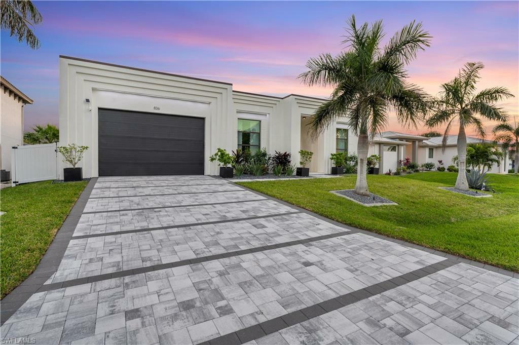 836 Miramar Ct  Cape Coral FL 33904 photo