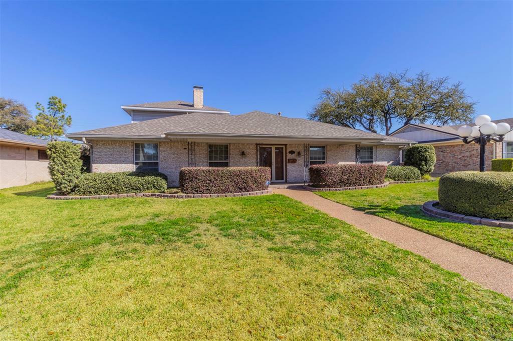 2881 Selma Lane  Farmers Branch TX 75234 photo
