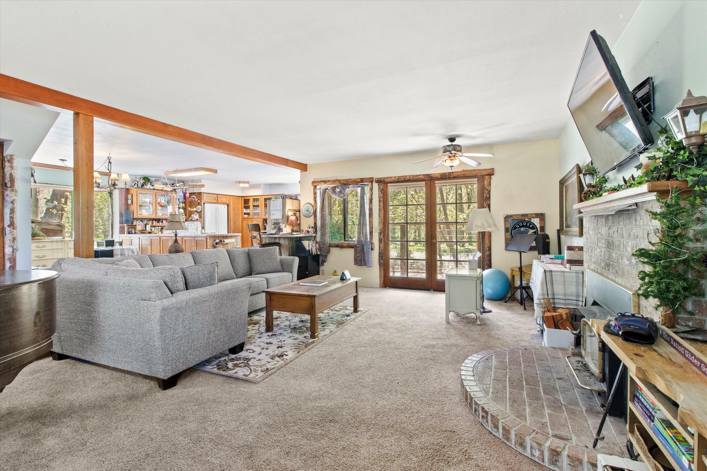 Property Photo: 13291 Hwy 238 OR 97530