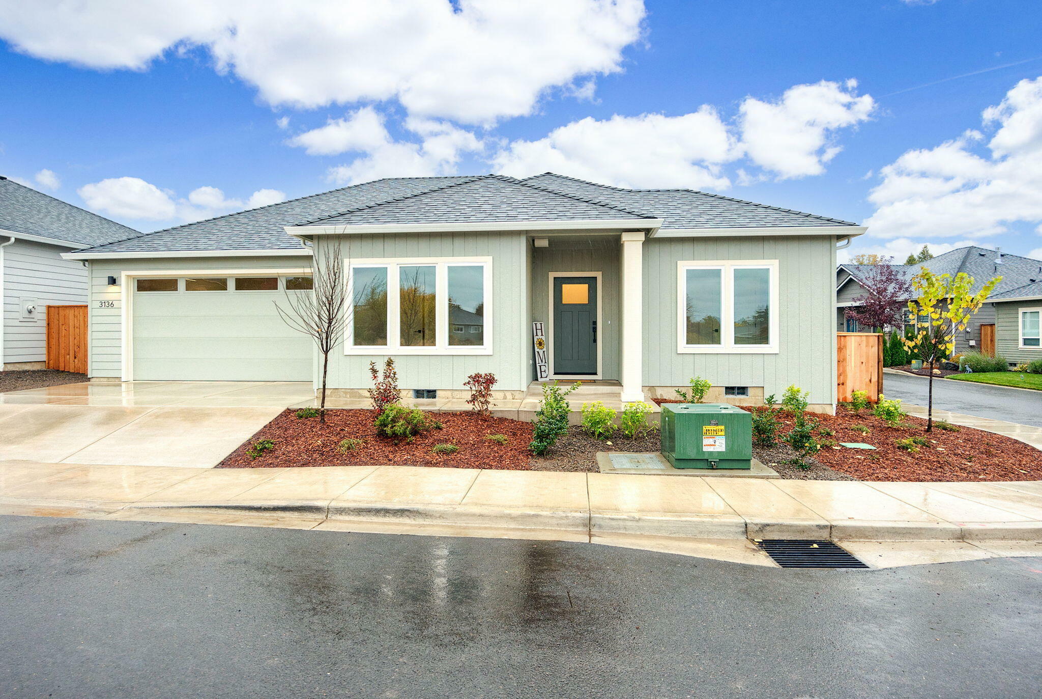 Property Photo: 3136 Monaco Court OR 97504