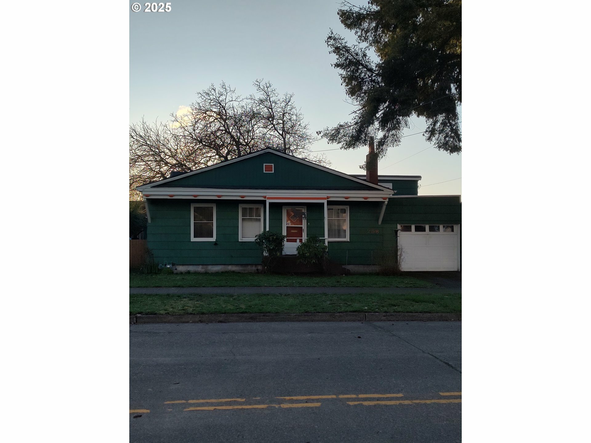 258 Polk St  Eugene OR 97402 photo