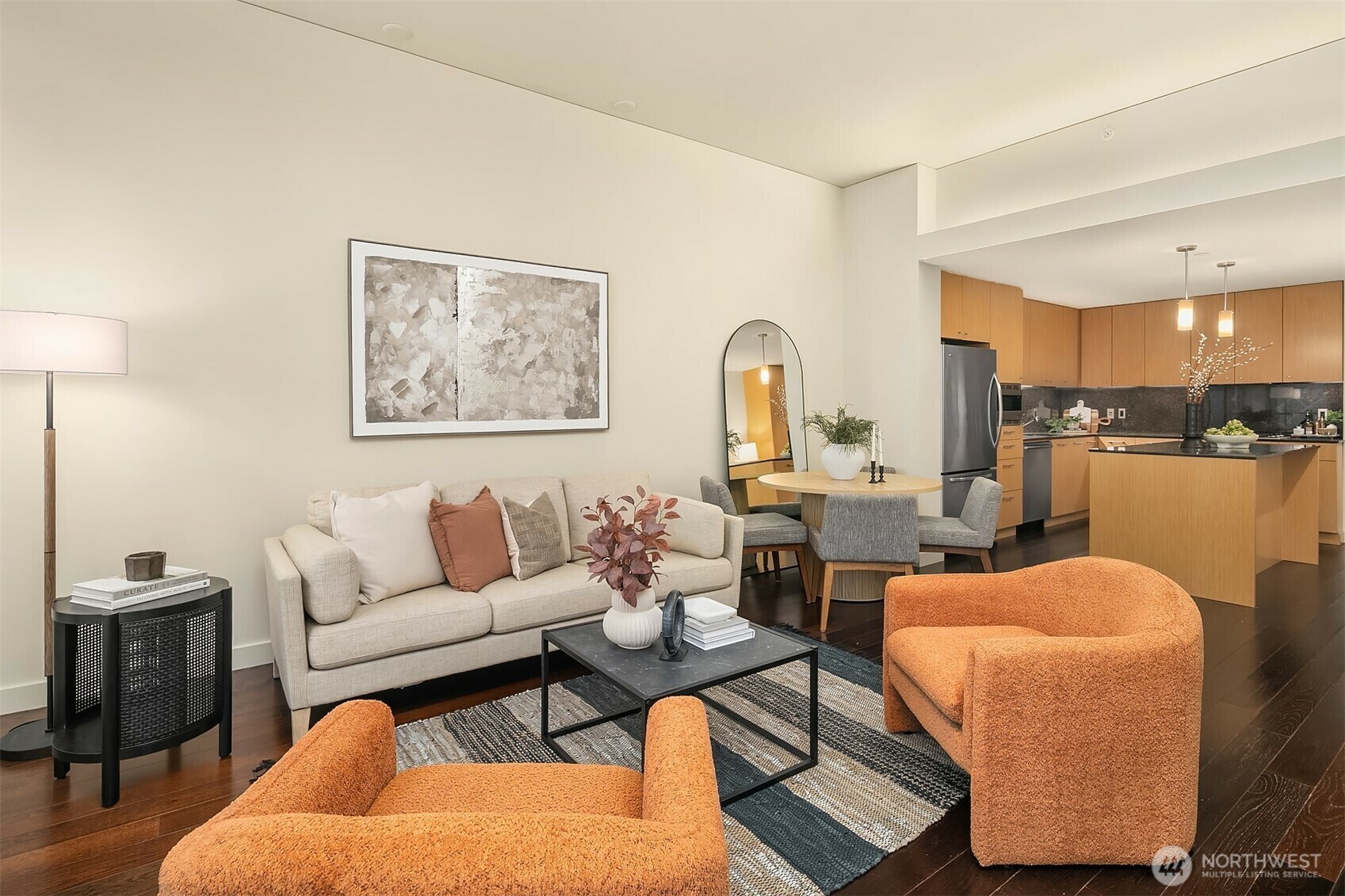 Property Photo: 909 5th Avenue 402 WA 98104