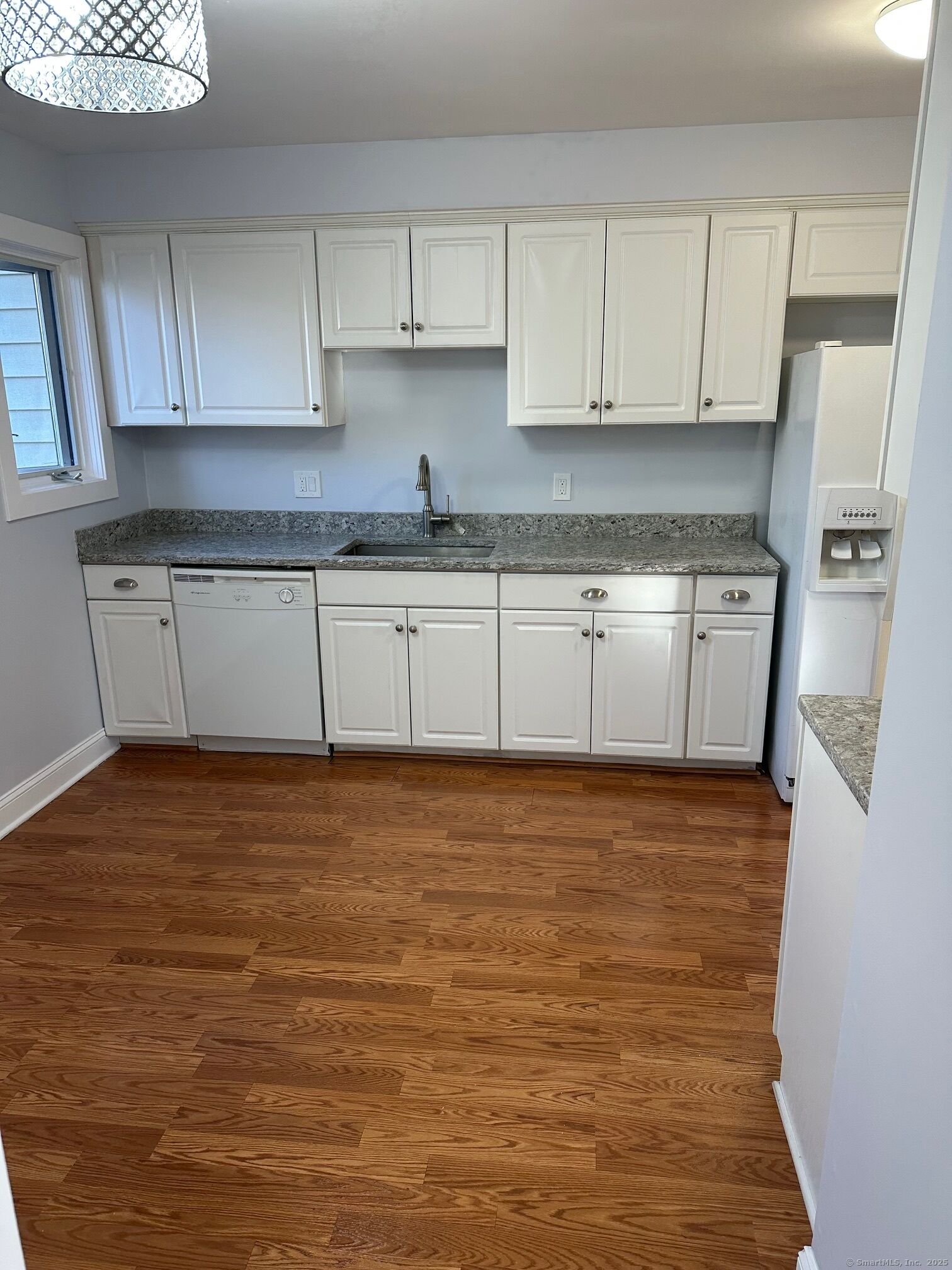 Property Photo: 8 Currier Way 8 CT 06410