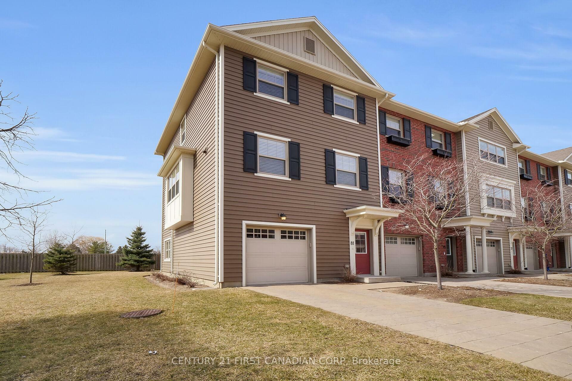 Property Photo: 1040 Coronation Drive 81 ON N6G 0R8