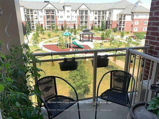 Property Photo: 84 Aspen Springs Drive 305 ON L1C 0V3