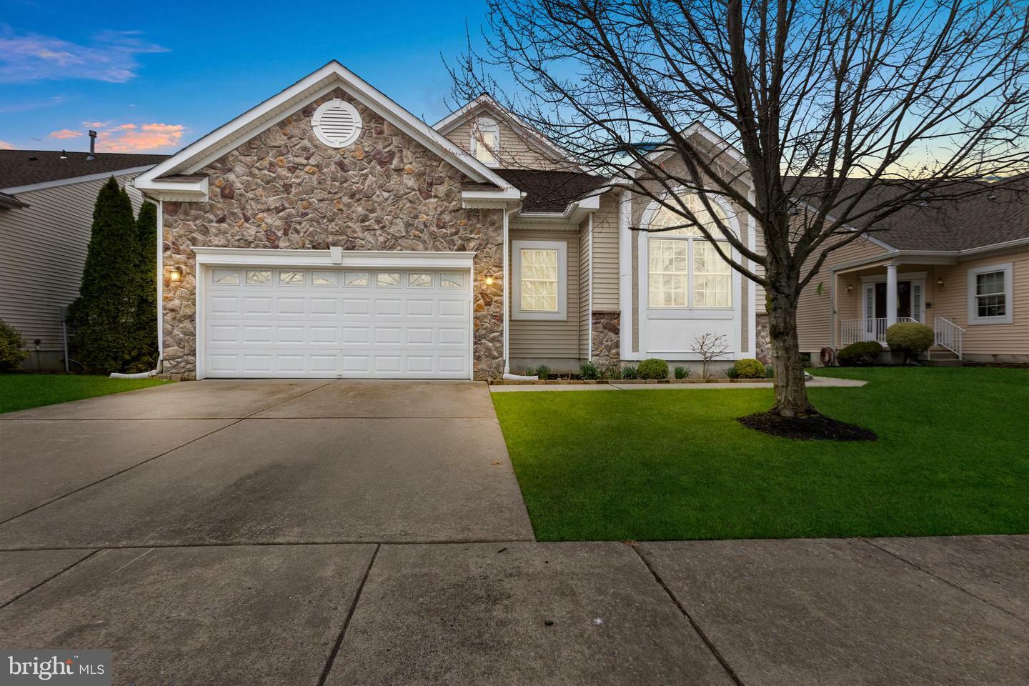 Property Photo: 14 Barbee Court NJ 08505
