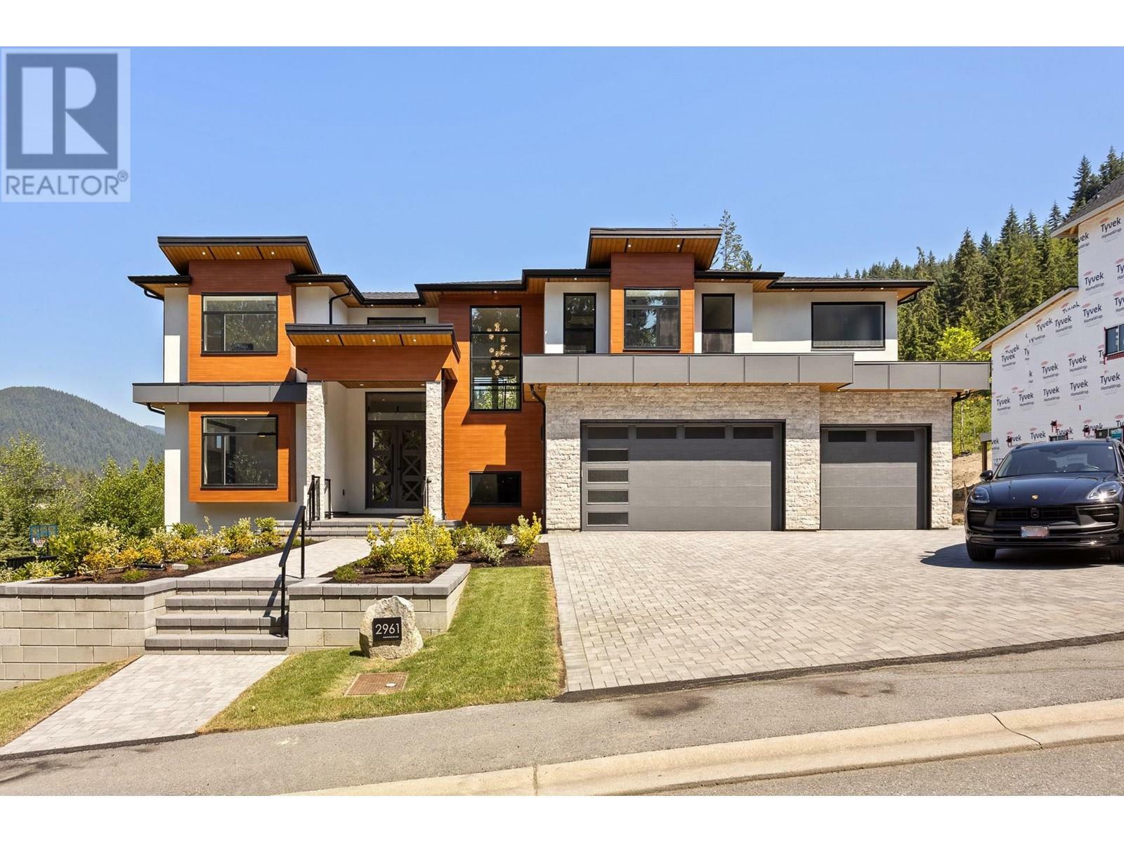 Property Photo: 2961 Eaglecrest Drive BC V3H 5G6