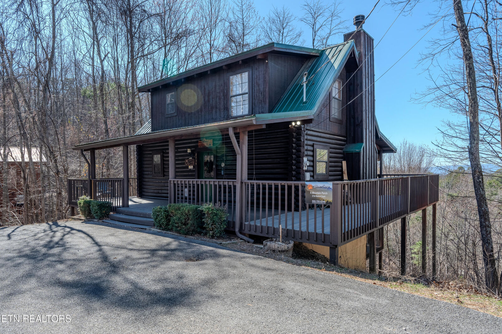 Property Photo: 2134 Walnut Court TN 37876