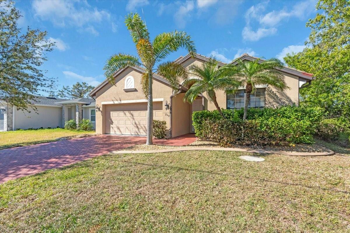 Property Photo: 209 Australian Drive FL 33947