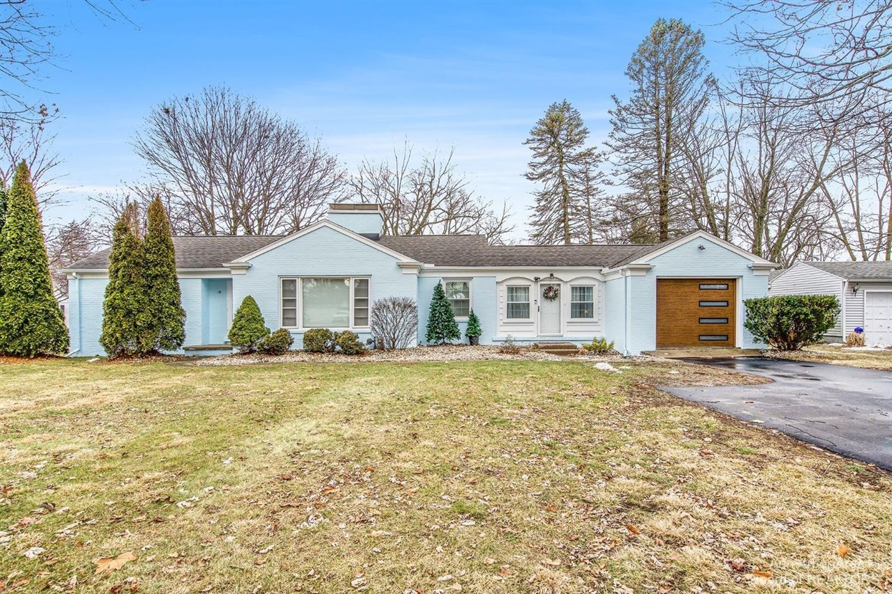Property Photo: 2261 Tayer Road MI 49221-3646