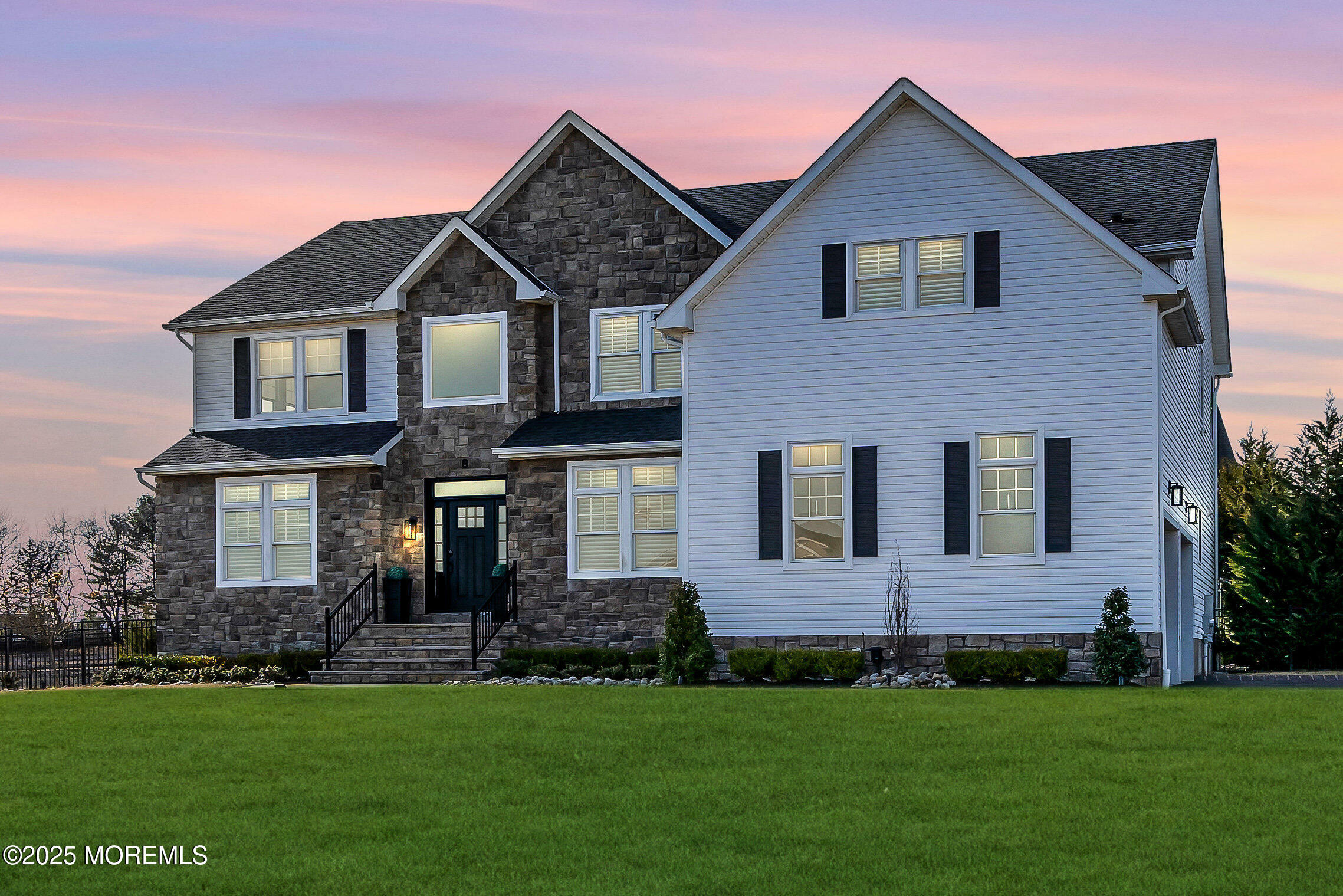 8 Northfield Court  Freehold NJ 07728 photo