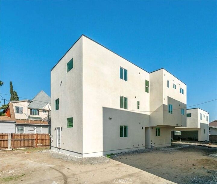 Property Photo: 2419 E 3rd Street CA 90033