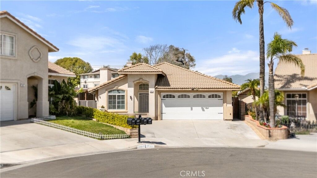 Property Photo:  691 Avenida Capistrano  CA 92324 