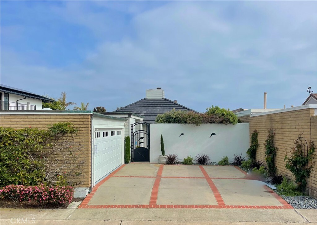 Property Photo: 23802 Hobart CA 92629