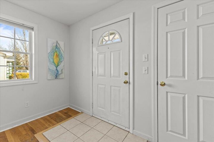 Property Photo:  80 Cross Parkway  VT 05408 