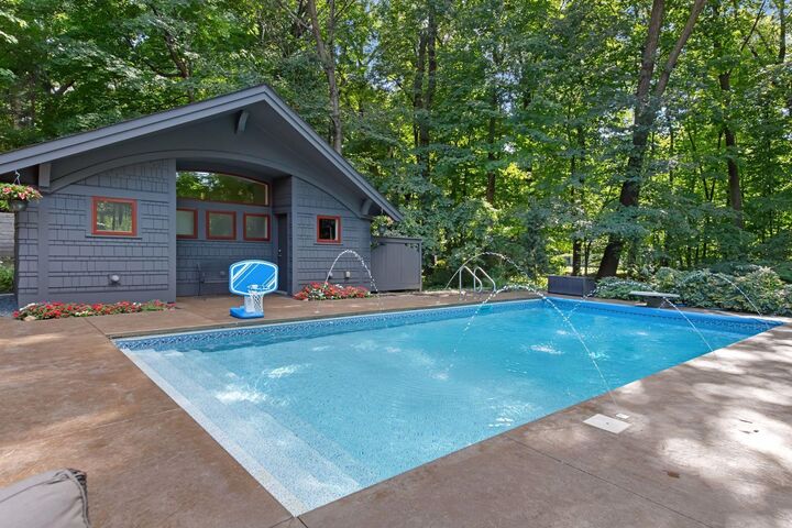 Property Photo:  20895 Spencer Lane  MN 55331 