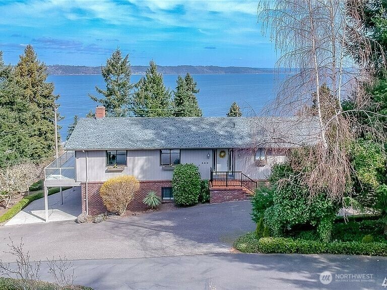 Property Photo: 6414 Dash Point Boulevard NE WA 98422