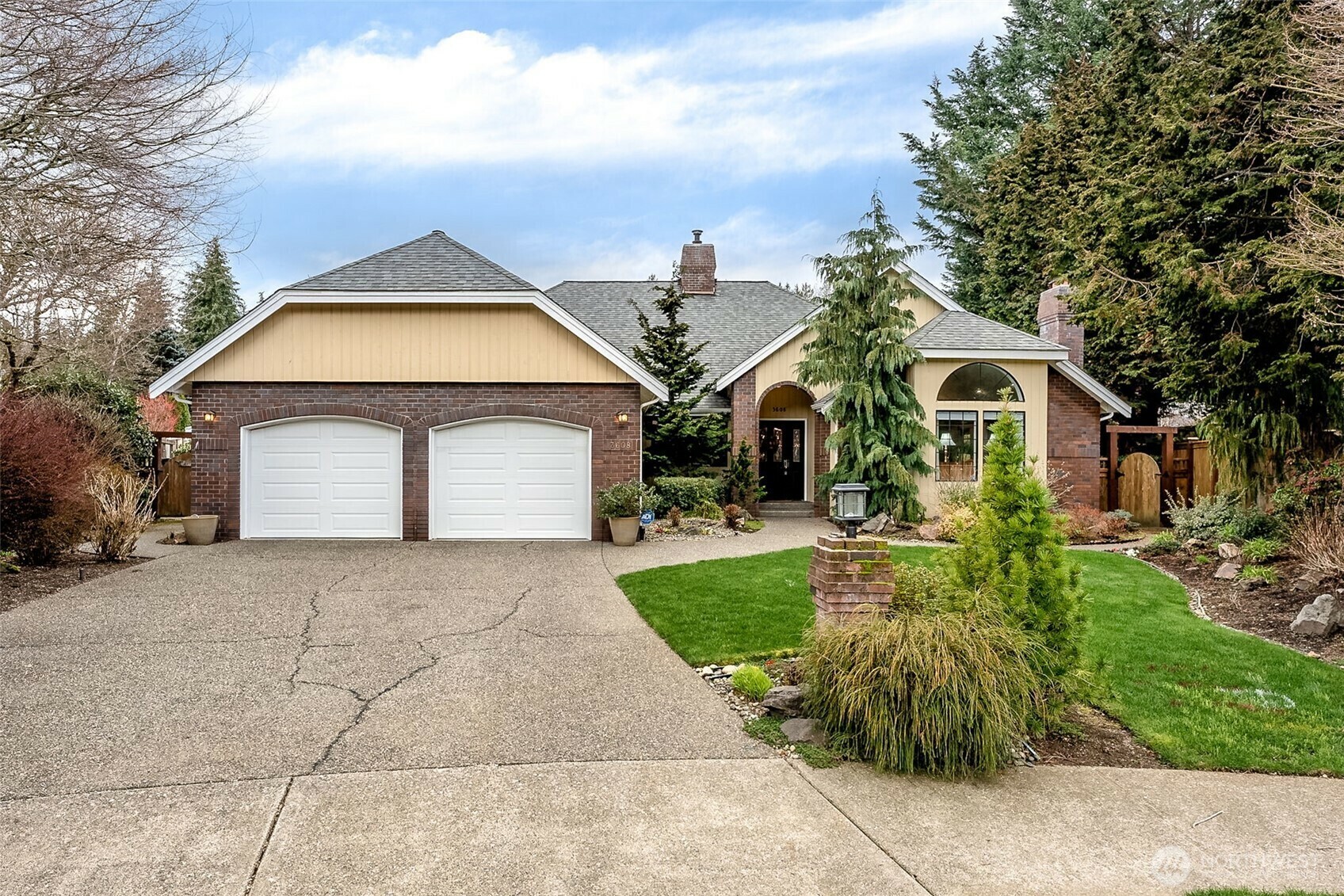 3608  22nd Street SE  Puyallup WA 98374 photo