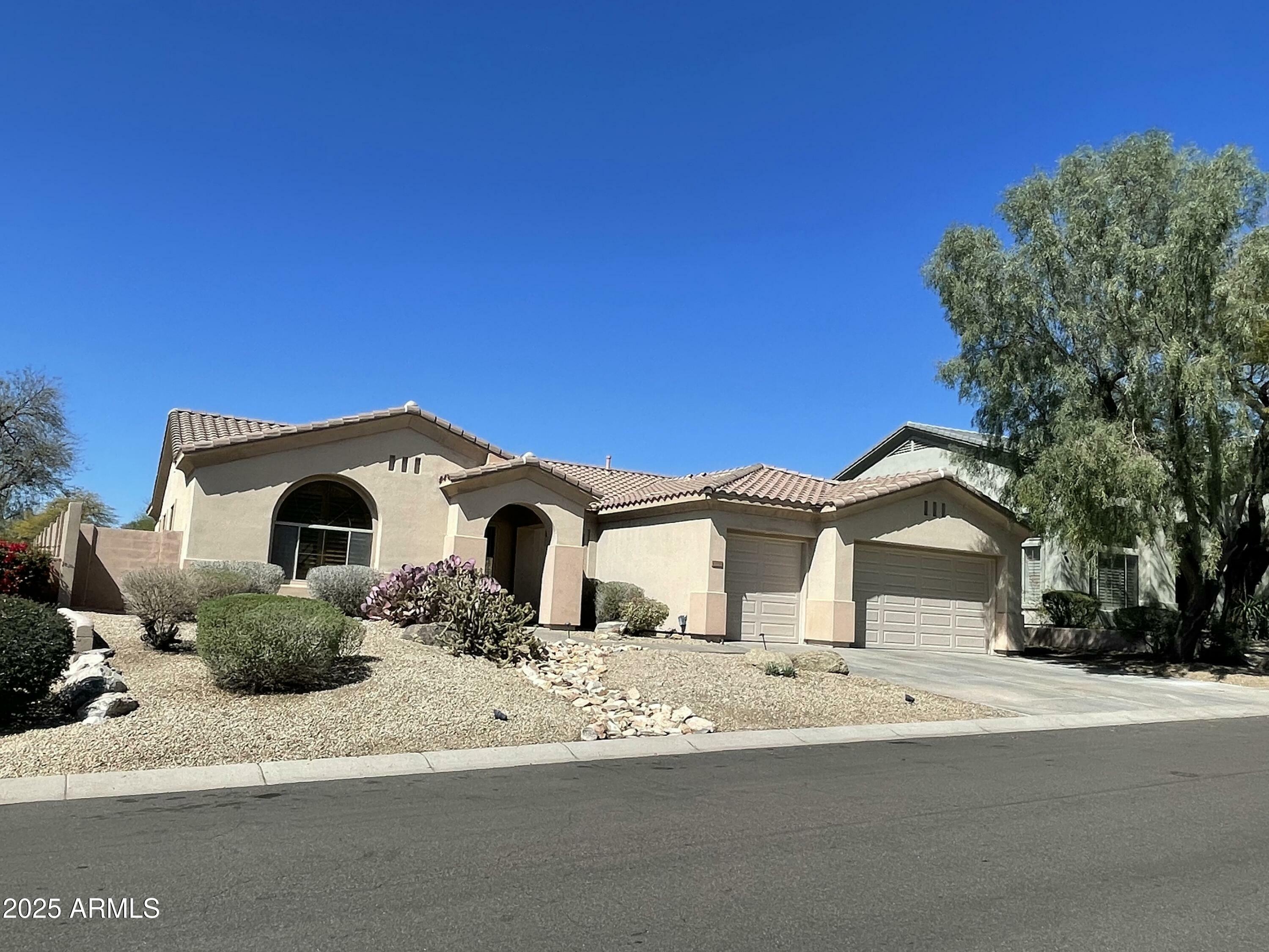 Property Photo: 10980 E Winchcomb Drive AZ 85255