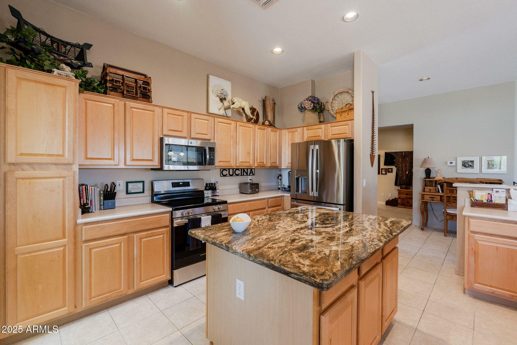 Property Photo:  5812 S Staghorn Cholla Court  AZ 85118 