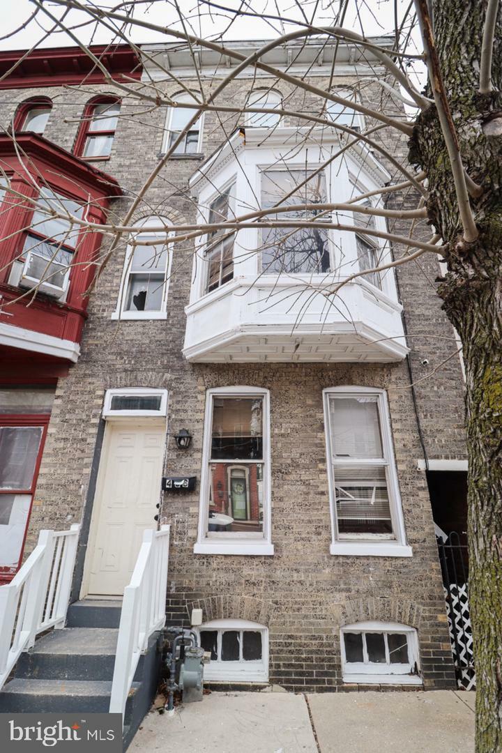 Property Photo: 458 W Princess Street PA 17401