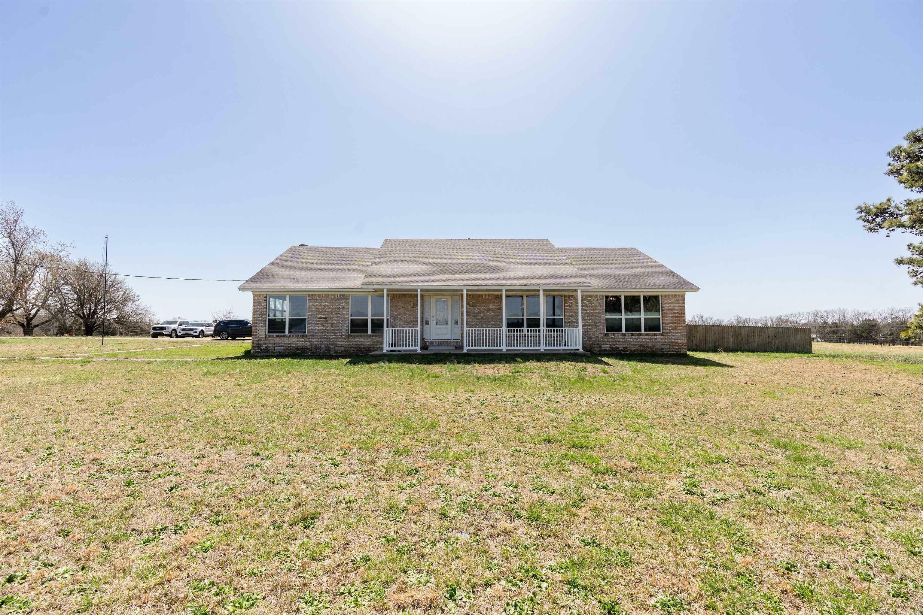Property Photo: 524 School Road AR 72137
